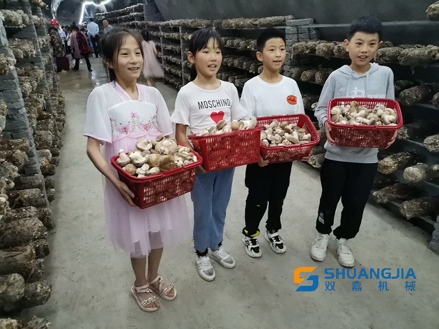 1658627754859074.jpg 22-32-47-10-283825.jpg